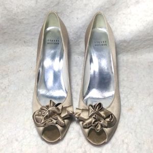 Stuart Weitzman Beige Satin Peep Toe Heels 8.5M